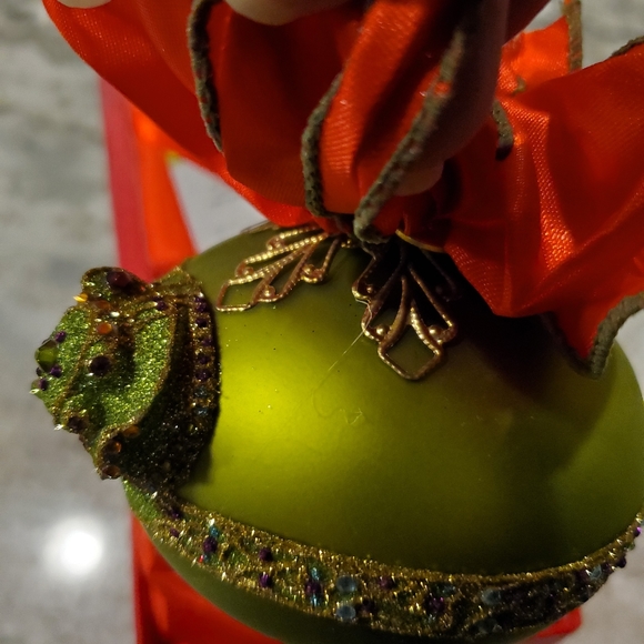 Signed and numbered Ornament - Picture 3 of 4